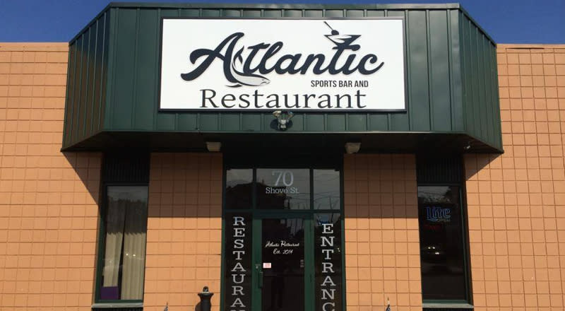 Atlantic Sports Bar & Restaurant | Tiverton, RI | Discover Newport