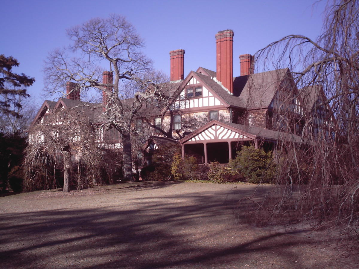 Bayard Cutting Arboretum State Park Oakdale, NY 11769
