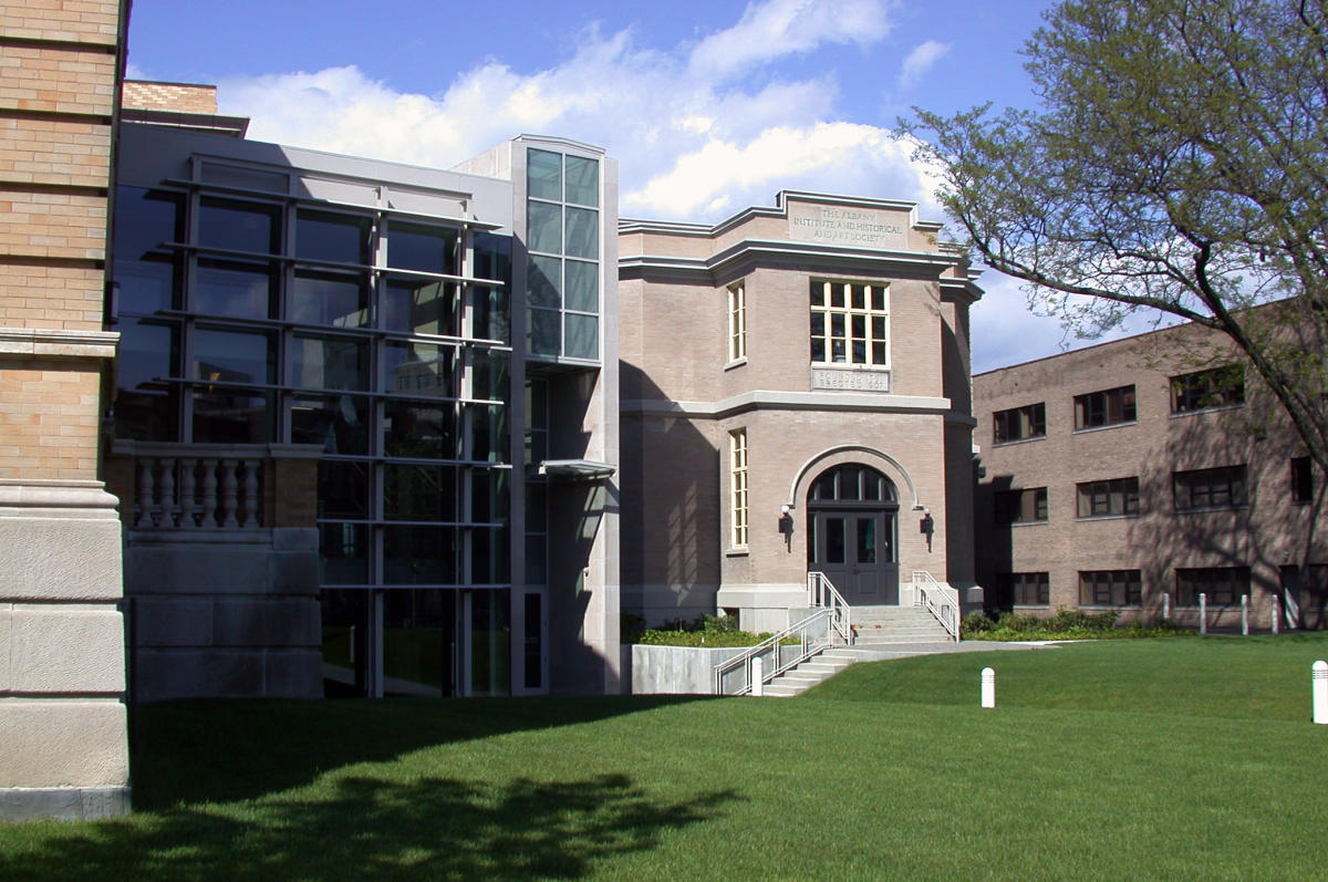 Albany Institute of History & Art Albany, NY 12210