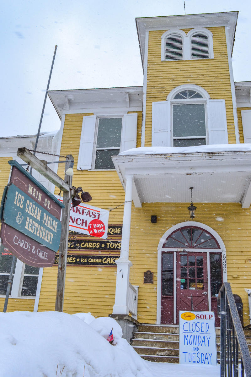 Main Street Ice Cream Parlor & Restaurant Chestertown, NY 12817