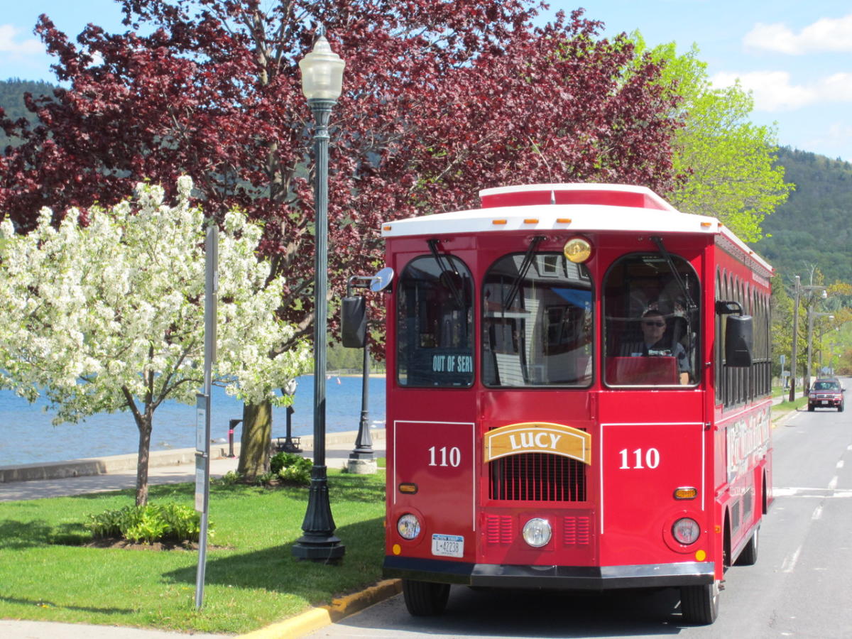 Greater Glens Falls Transit Trolley Queensbury Ny 12801