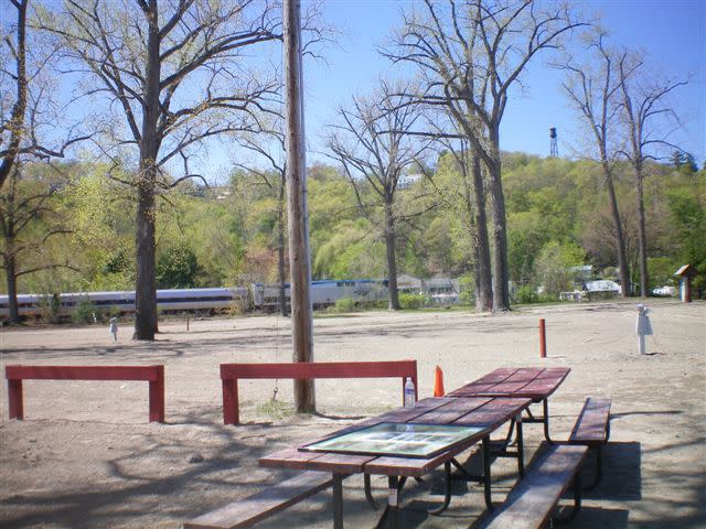 Port Henry Campground & Champ Beach Park | Port Henry, NY 12974