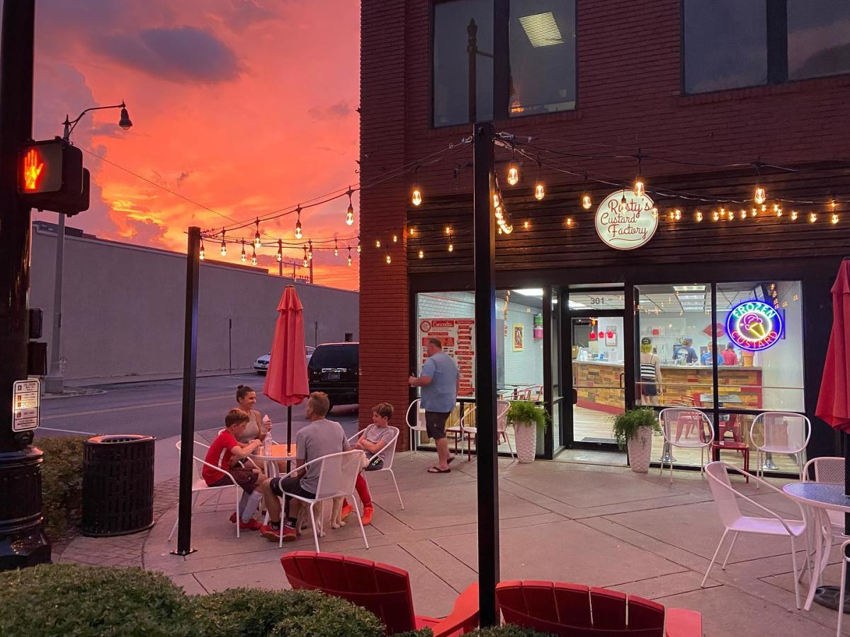 Rusty's Frozen Custard