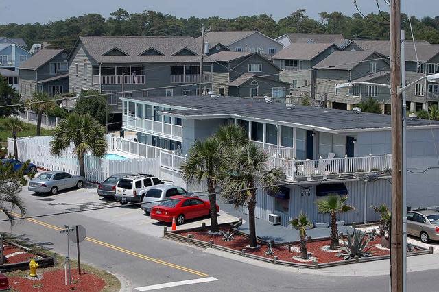 Edgewater Inn