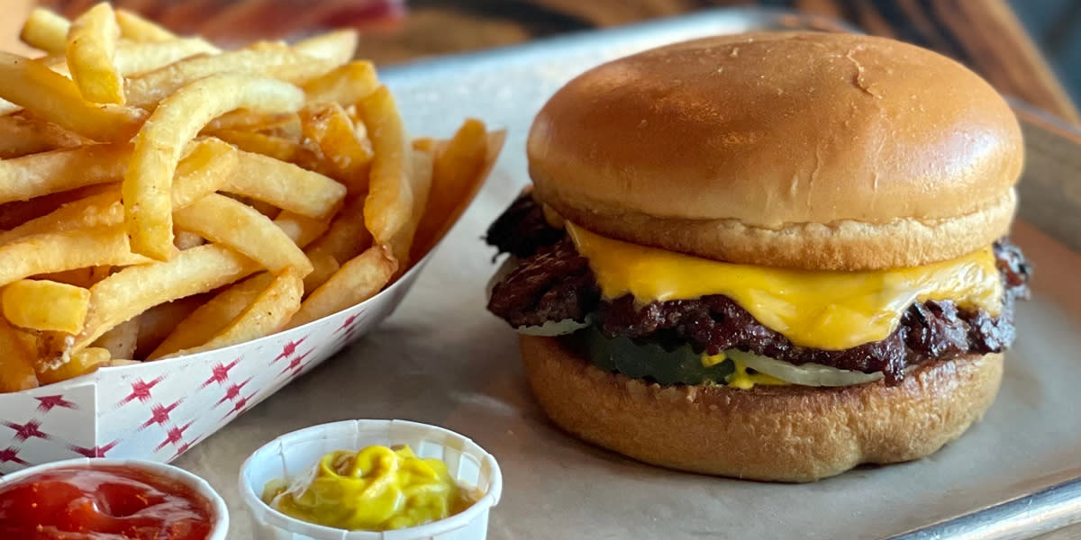 Cheeseburgers | Omaha, NE 68131