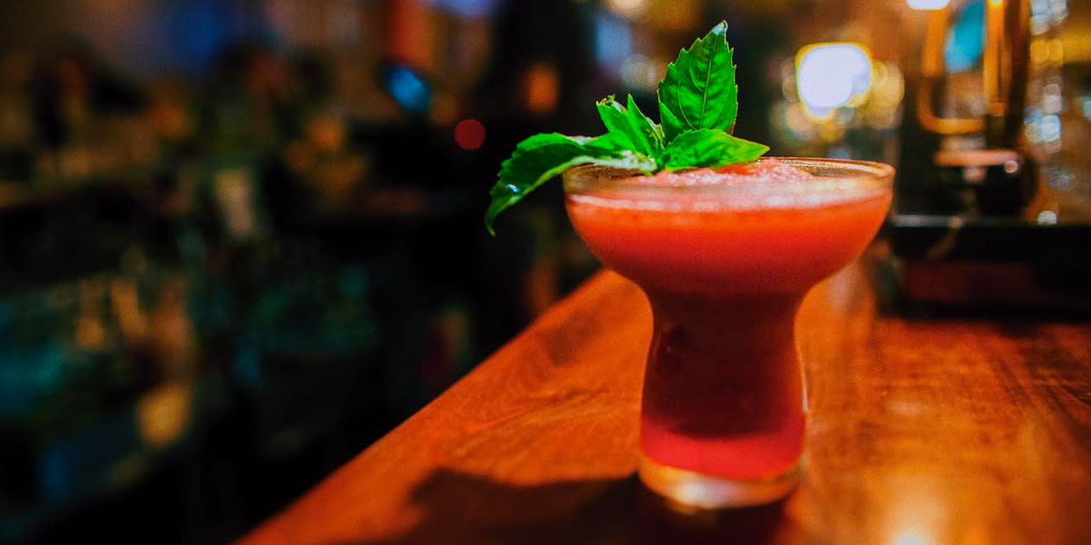 Fizzy's Fountain & Liquors