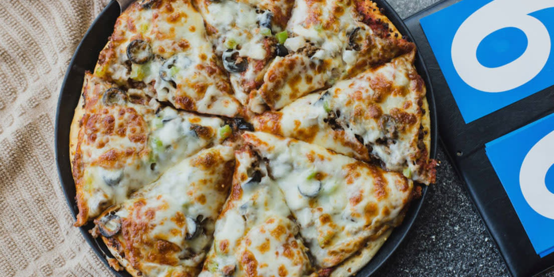Mama S Pizza Pacific Omaha Ne 68130
