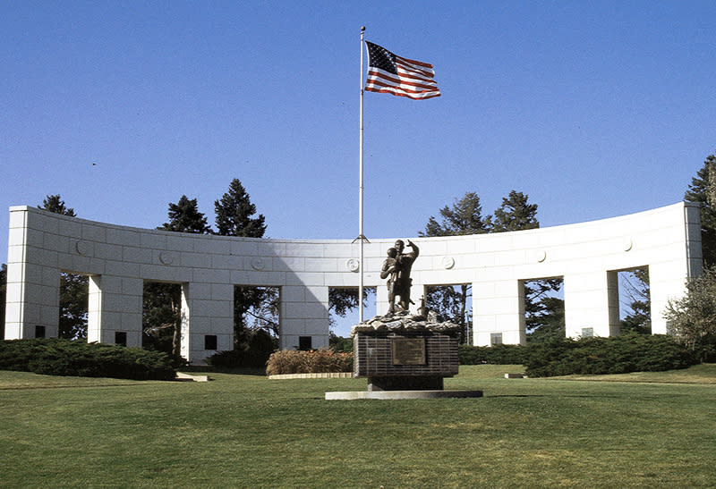 Kennebunk savings bank thanksgiving