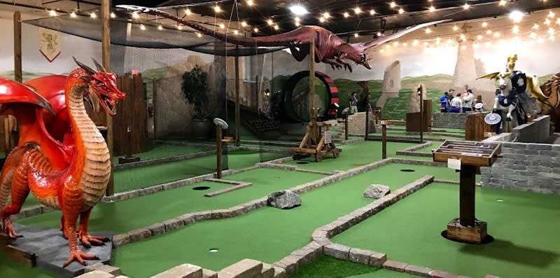 Medieval Putt | Elkhorn, NE 68022