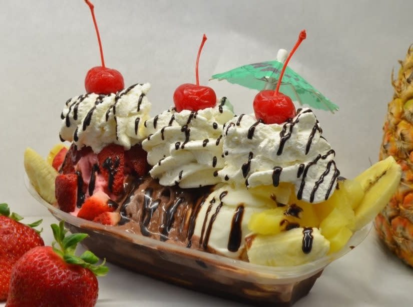 Big Buck's Homemade Ice Cream & Espresso Bar Kitty Hawk