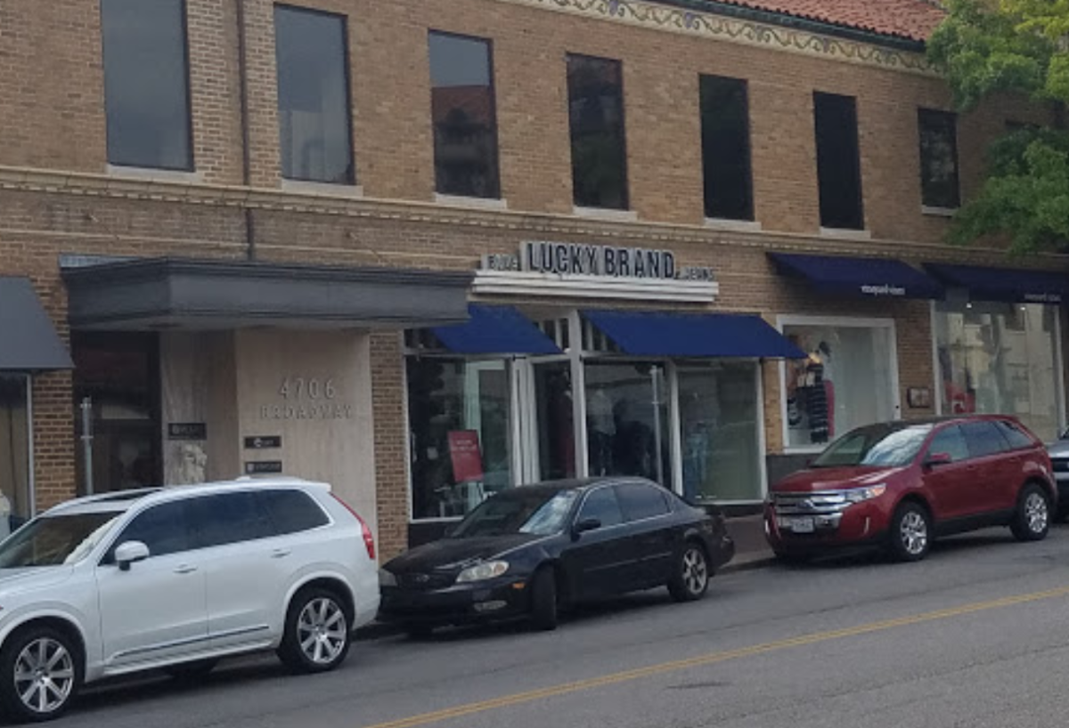 Lucky Brand | Kansas City, MO 64112