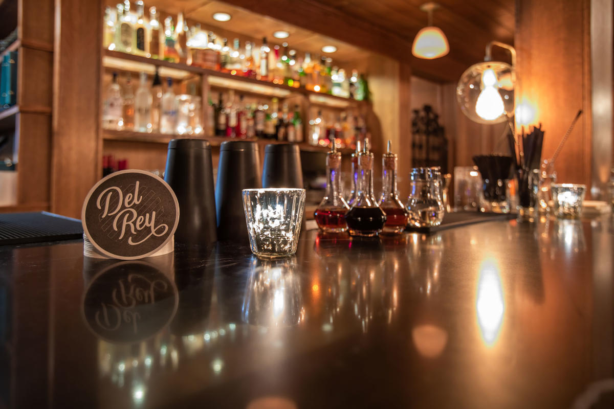 Del Rey Restaurant & Bar at Villa Royale