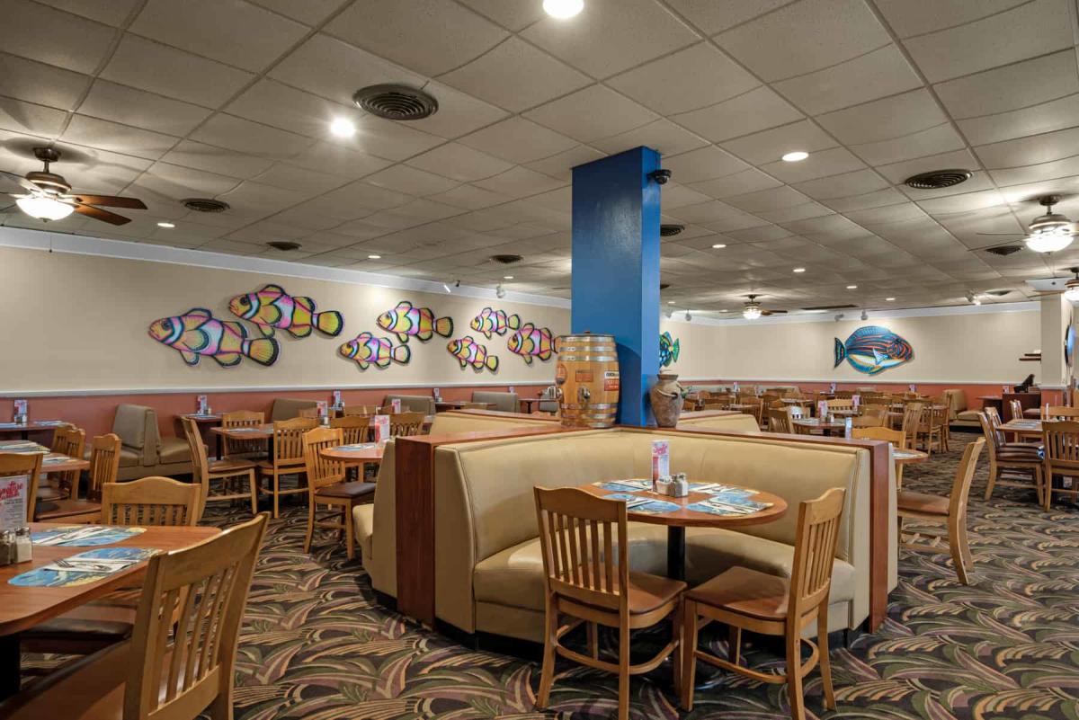 Capt. Jacks Family Buffet Front Beach Panama City Beach, FL 32407