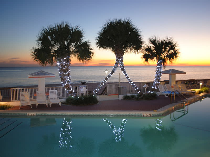 Palmetto Inn & Suites | Panama City Beach, FL 32413