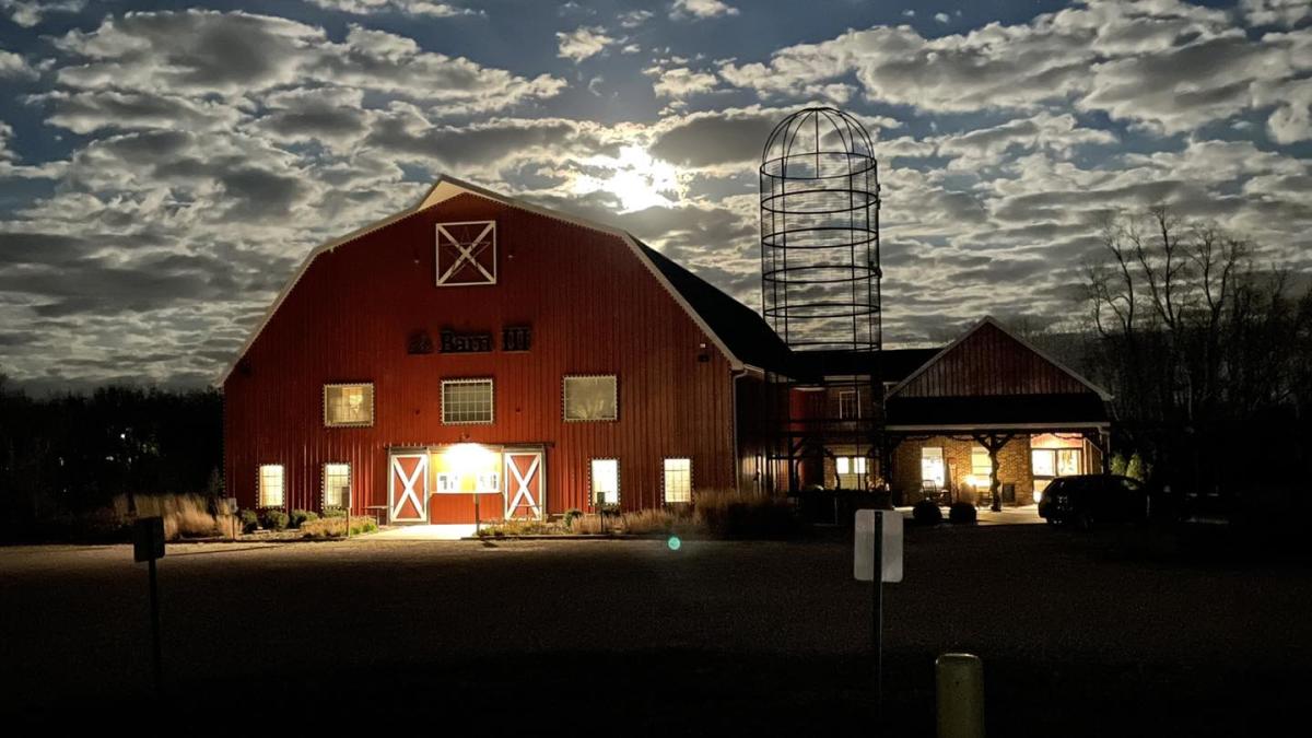 The Barn III Dinner Theatre and Event Center Goodfield, IL