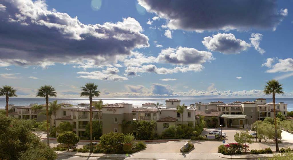 Dolphin Bay Resort Amp Spa