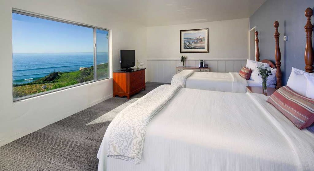 Tides Oceanview Inn Amp Cottages