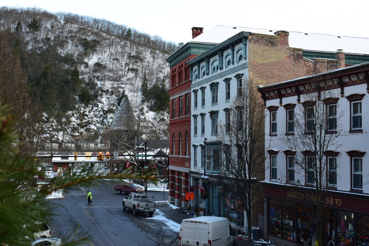 Jim Thorpe WinterFest Jim Thorpe Tourism Agency Jim Thorpe, PA 18229