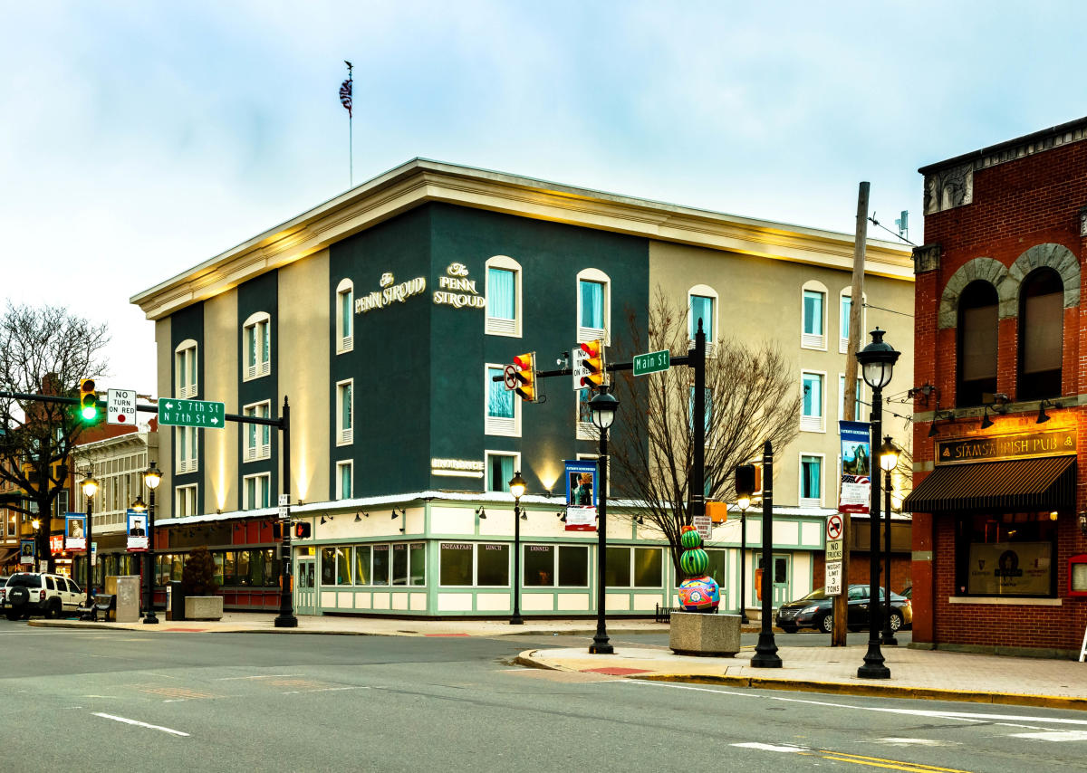 Safari pet resort servicequst