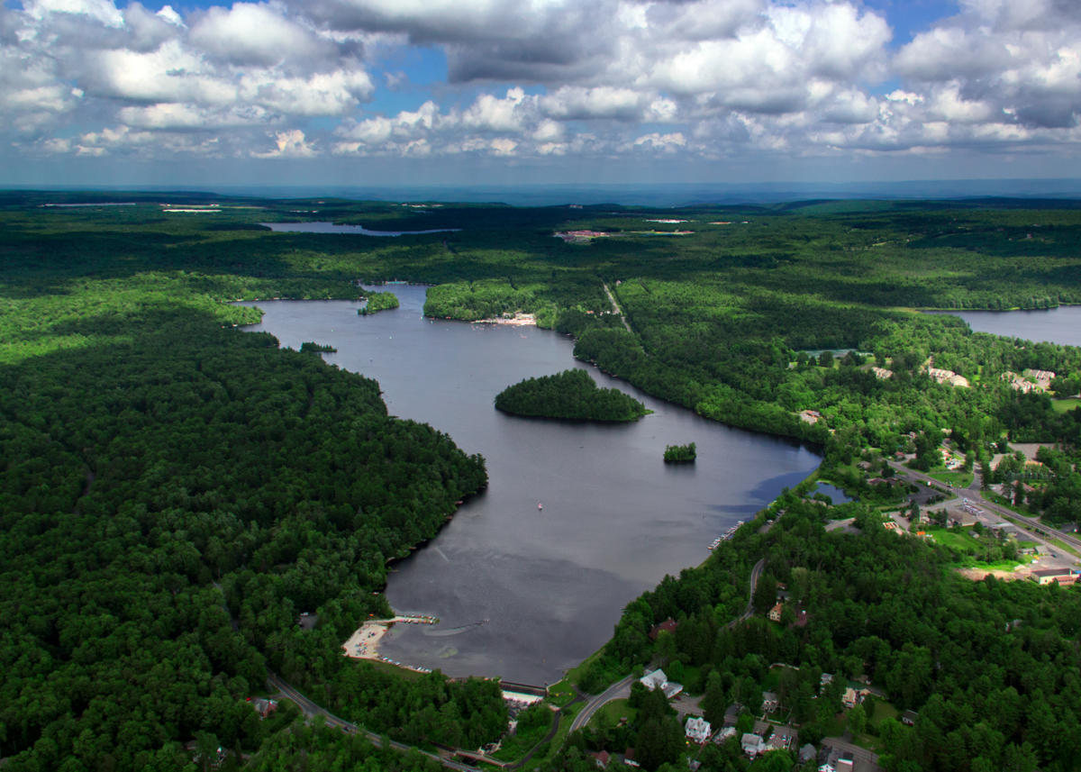 Lake Naomi Club Pocono Pines, PA 18350