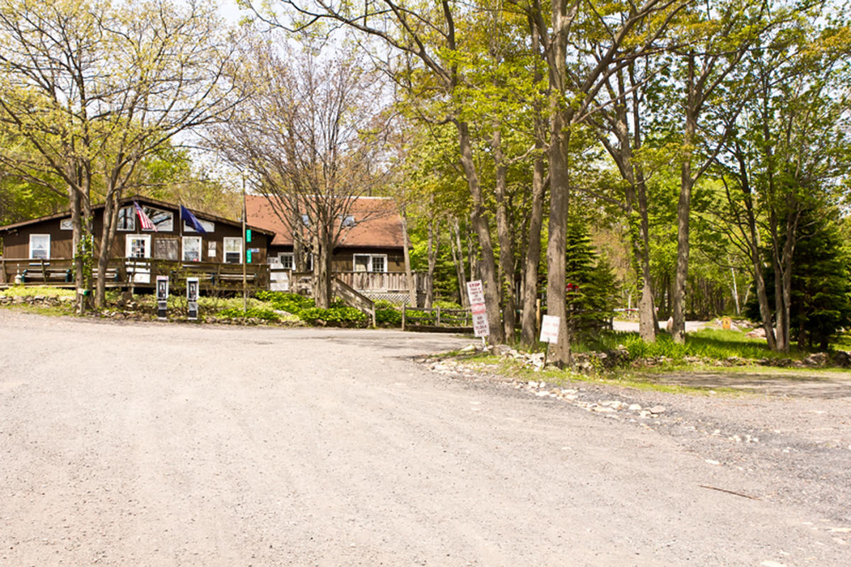 Peaceful Woodlands Family Campground Blakeslee, PA 18610