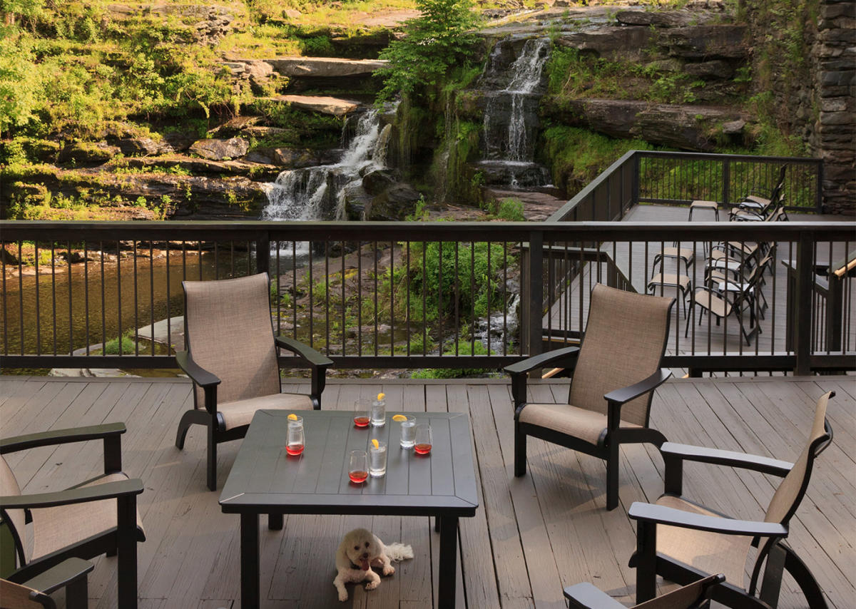 Wonderful Waterfall Tour Package Ledges Hotel Hawley, PA 18428