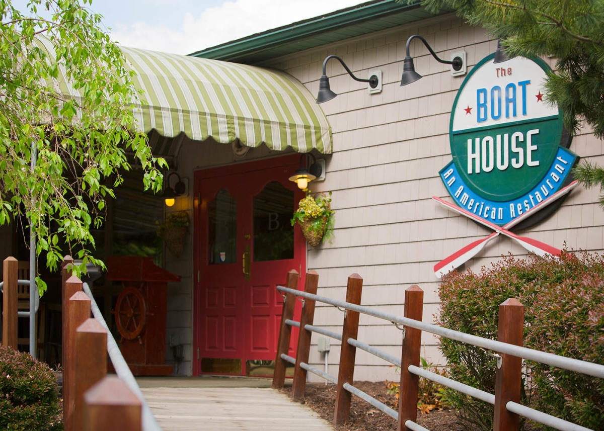 The Boat House Restaurant Hawley, PA 18428