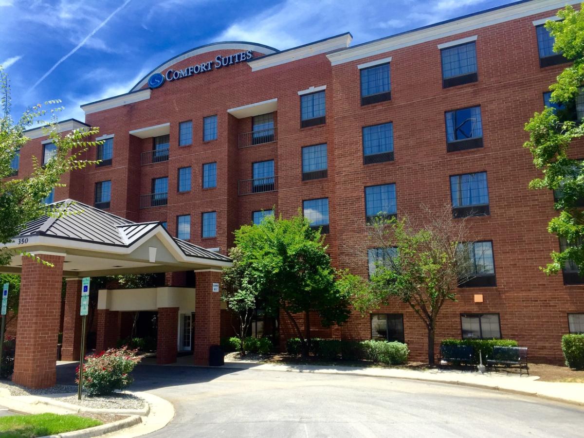 Comfort Suites Regency Park | Cary, NC 27518