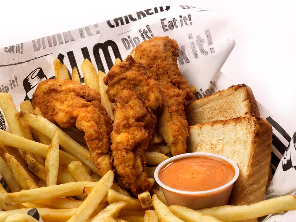 Slim Chickens Visit Stillwater