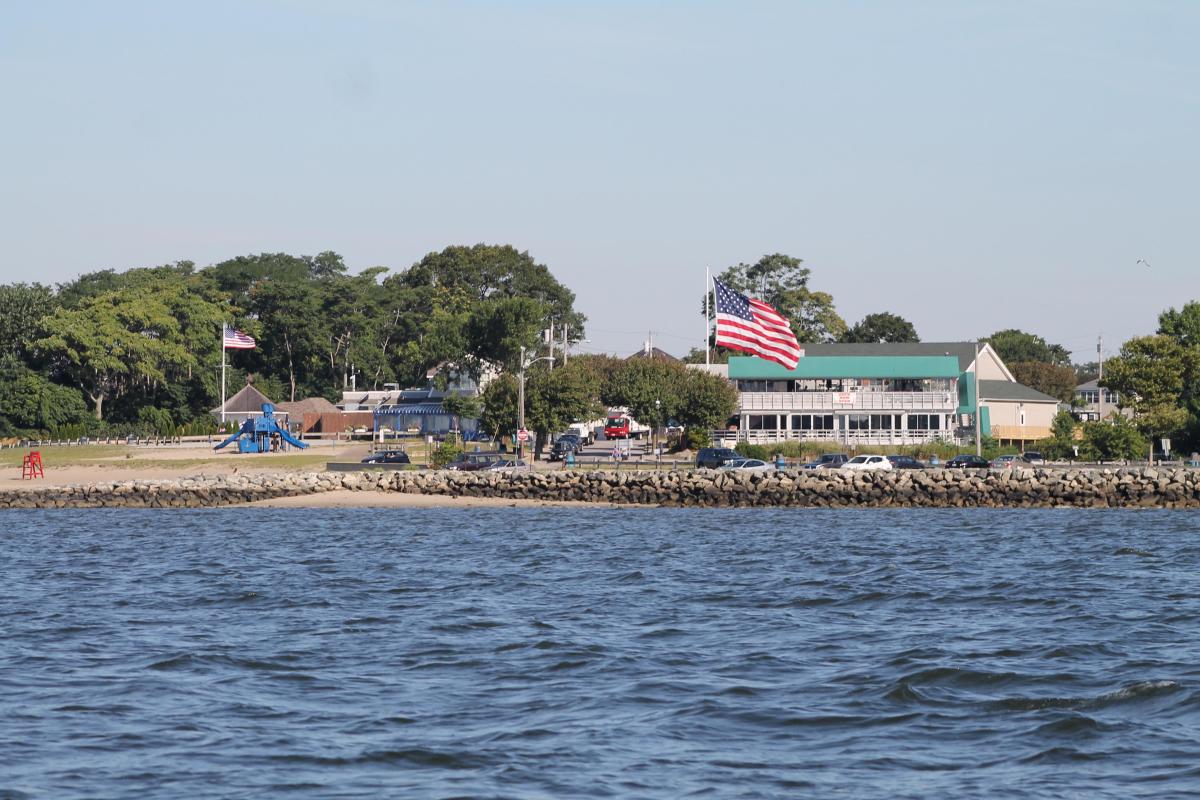 Oakland Beach Warwick, RI 02886
