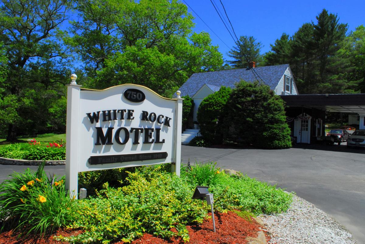 White Rock Motel Glocester Ri 02814