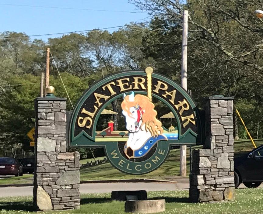 Slater Park Christmas 2022 Slater Memorial Park | Pawtucket, Ri 02861