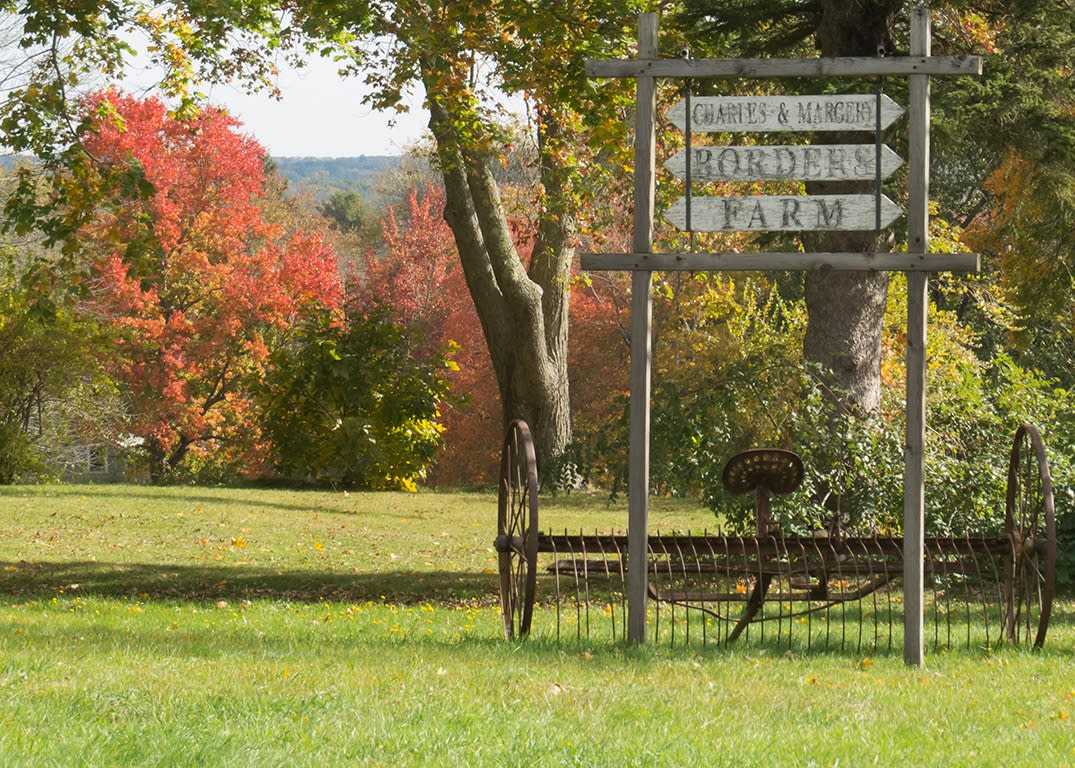 Borders Farm Foster, RI 02825