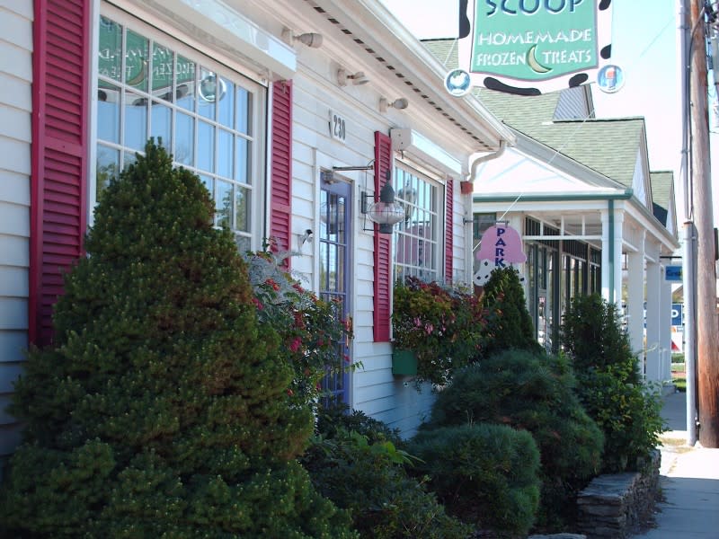 The Daily Scoop Barrington Ri 02806