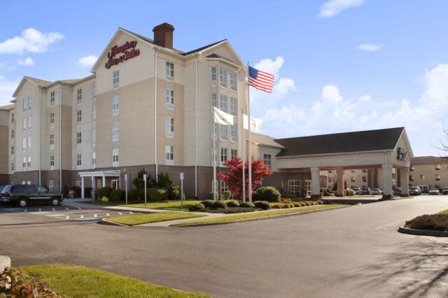Hampton Inn Amp Suites Providence Warwick Airport Warwick