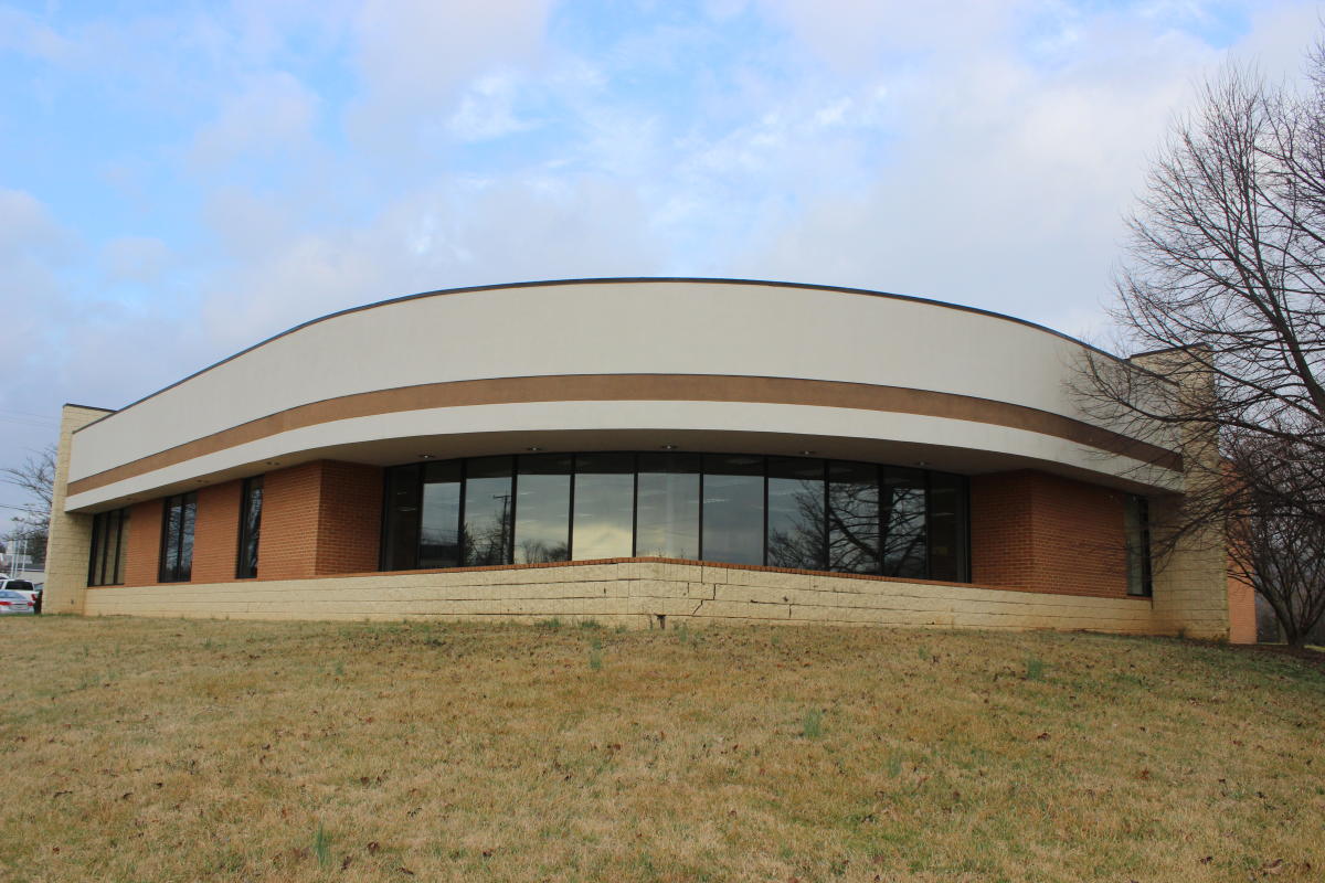 Hollins Branch Library Roanoke, VA 24019