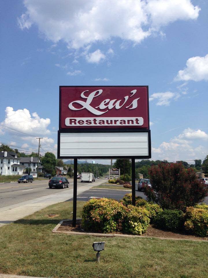 Lew's Restaurant Roanoke, VA 24019