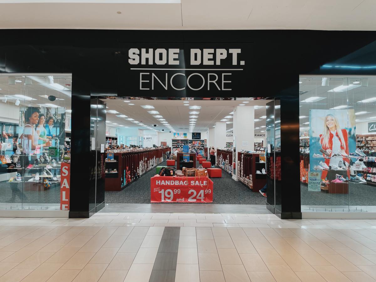 Shoe Dept. Encore Rochester, MN 55902