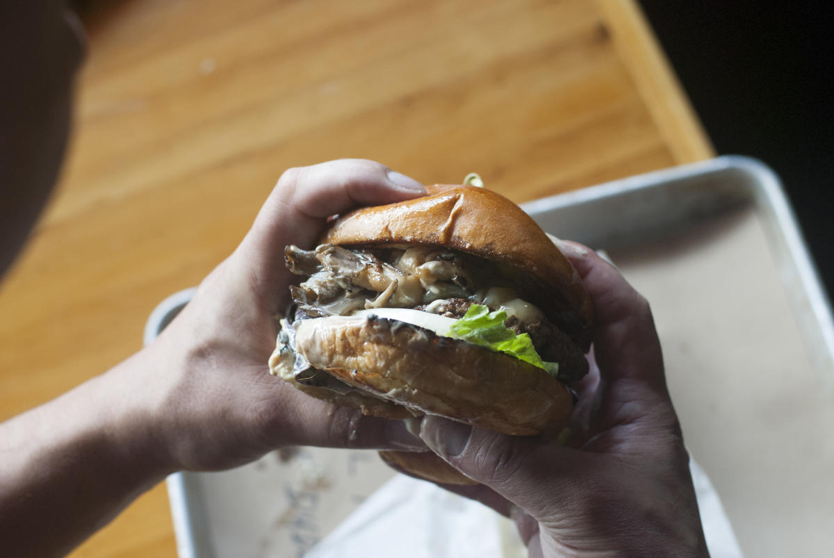 Hot Chip Burger Bar | Rochester, MN 55902