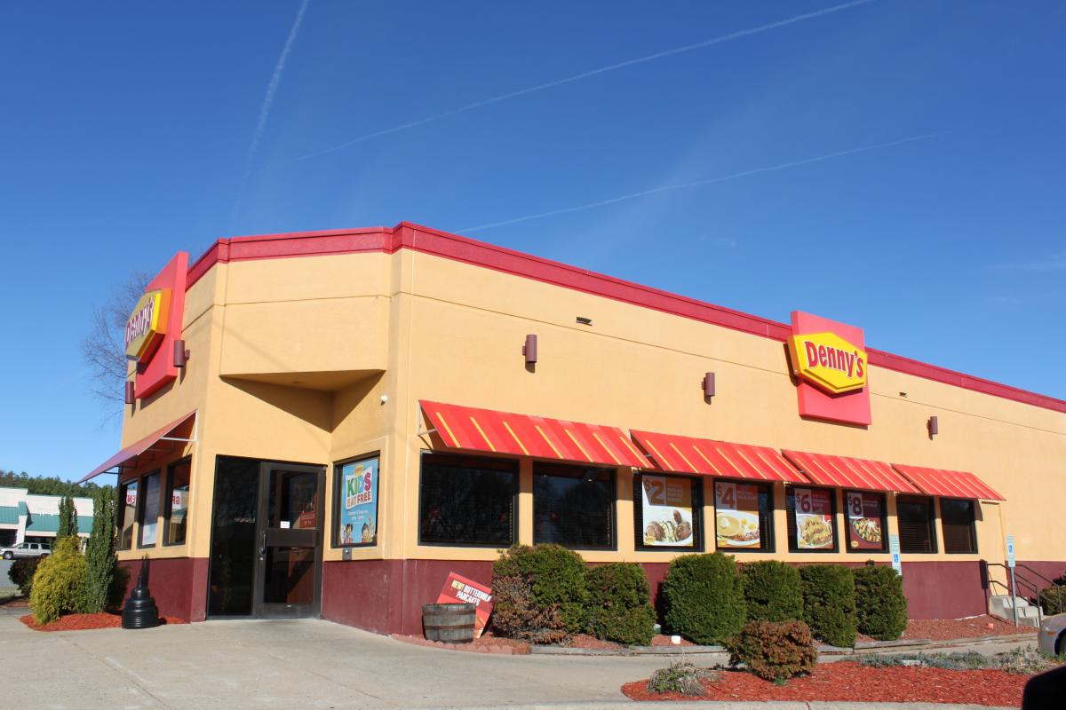 Denny's Restaurant