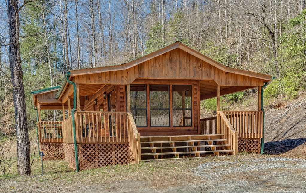 Piney Knob Cabin