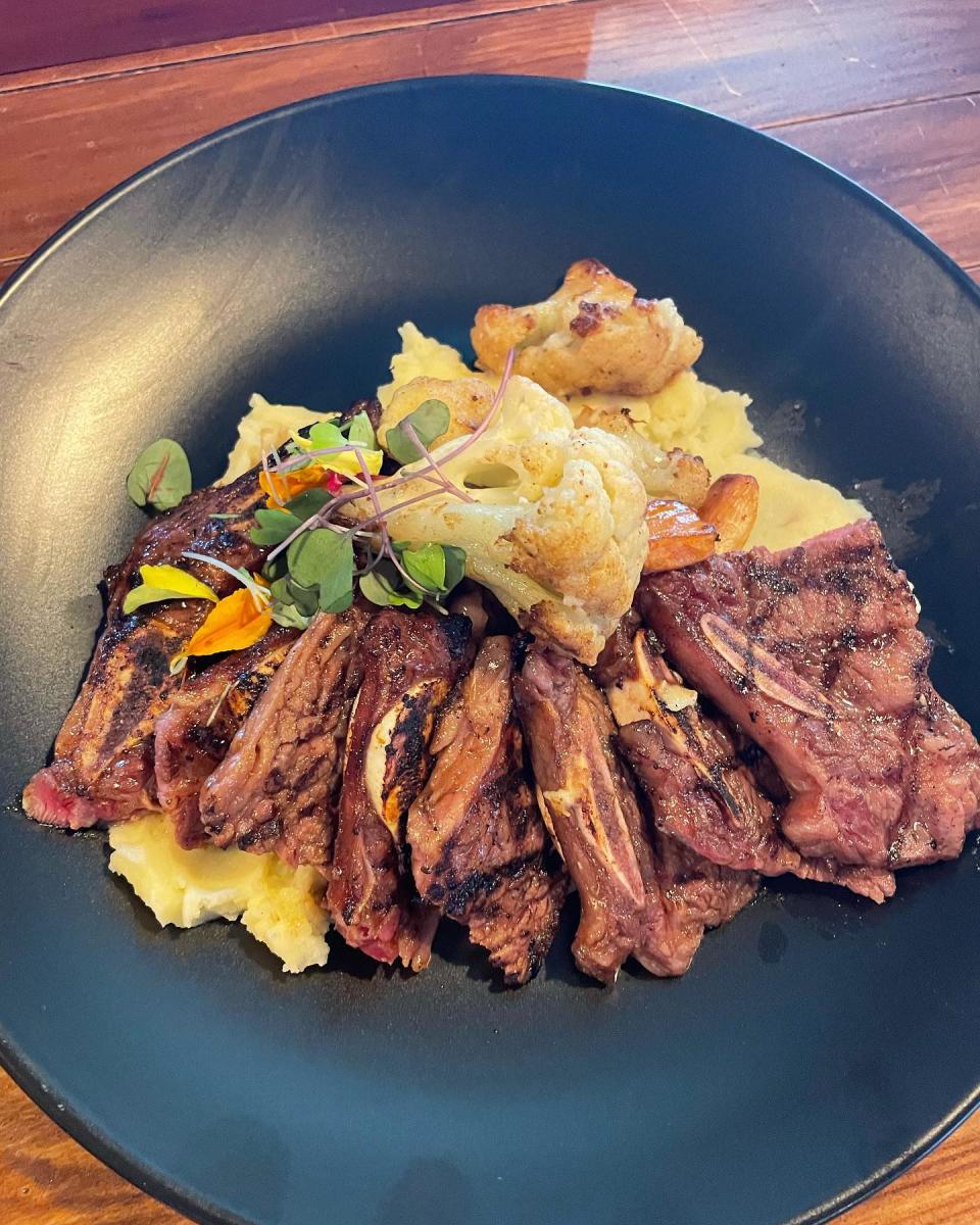 The Highlands Kitchen + Bar