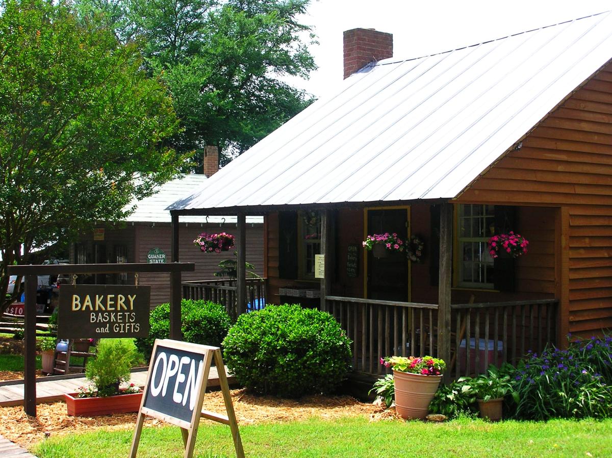 Bakery Baskets Gifts In Gold Hill