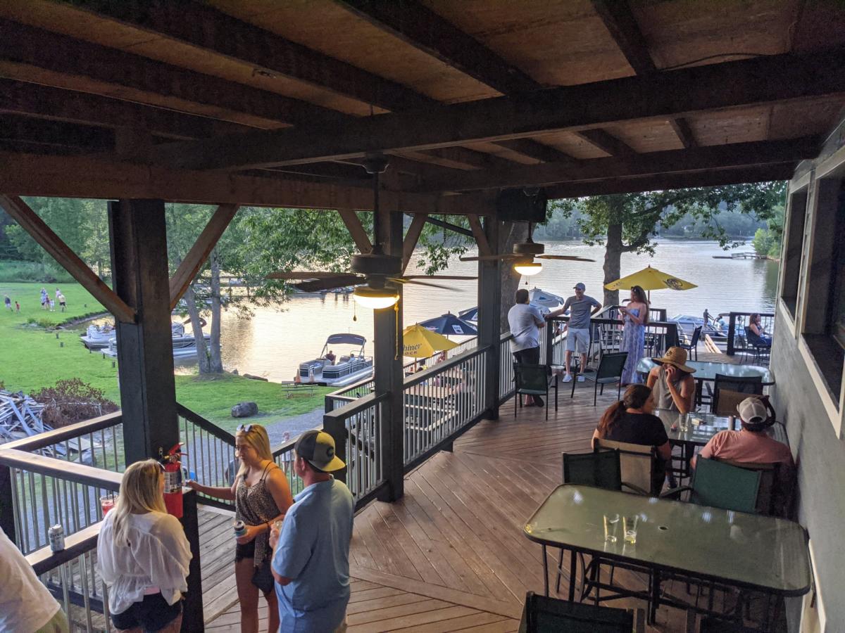 Waters Edge Dock & Grill Salisbury, NC 28146