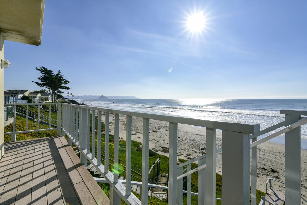 Classic Oceanfront Cayucos Home with Ocean Facing Deck and Direct Beach