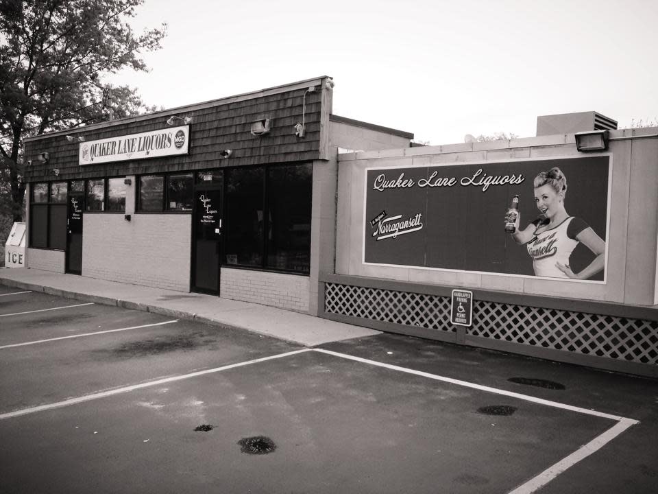 Quaker Lane Wine & Spirits North Kingstown, RI 02852