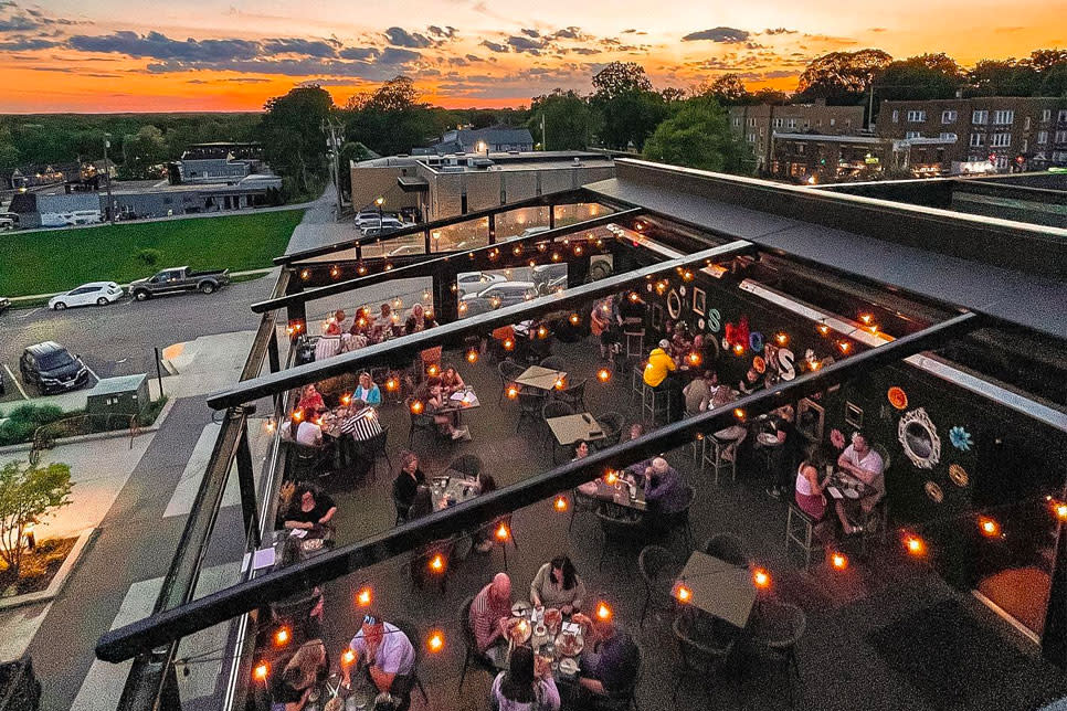 Stacks Bar and Grill