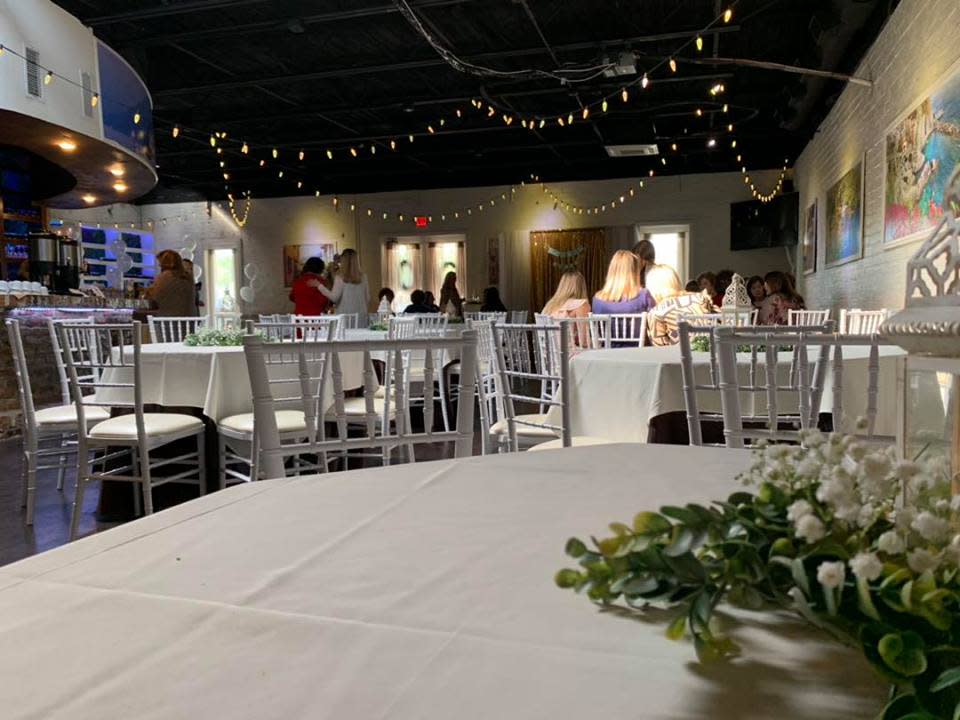 Fleur De Lis Event Center Mandeville La 70471 About fleur de lys apartment.