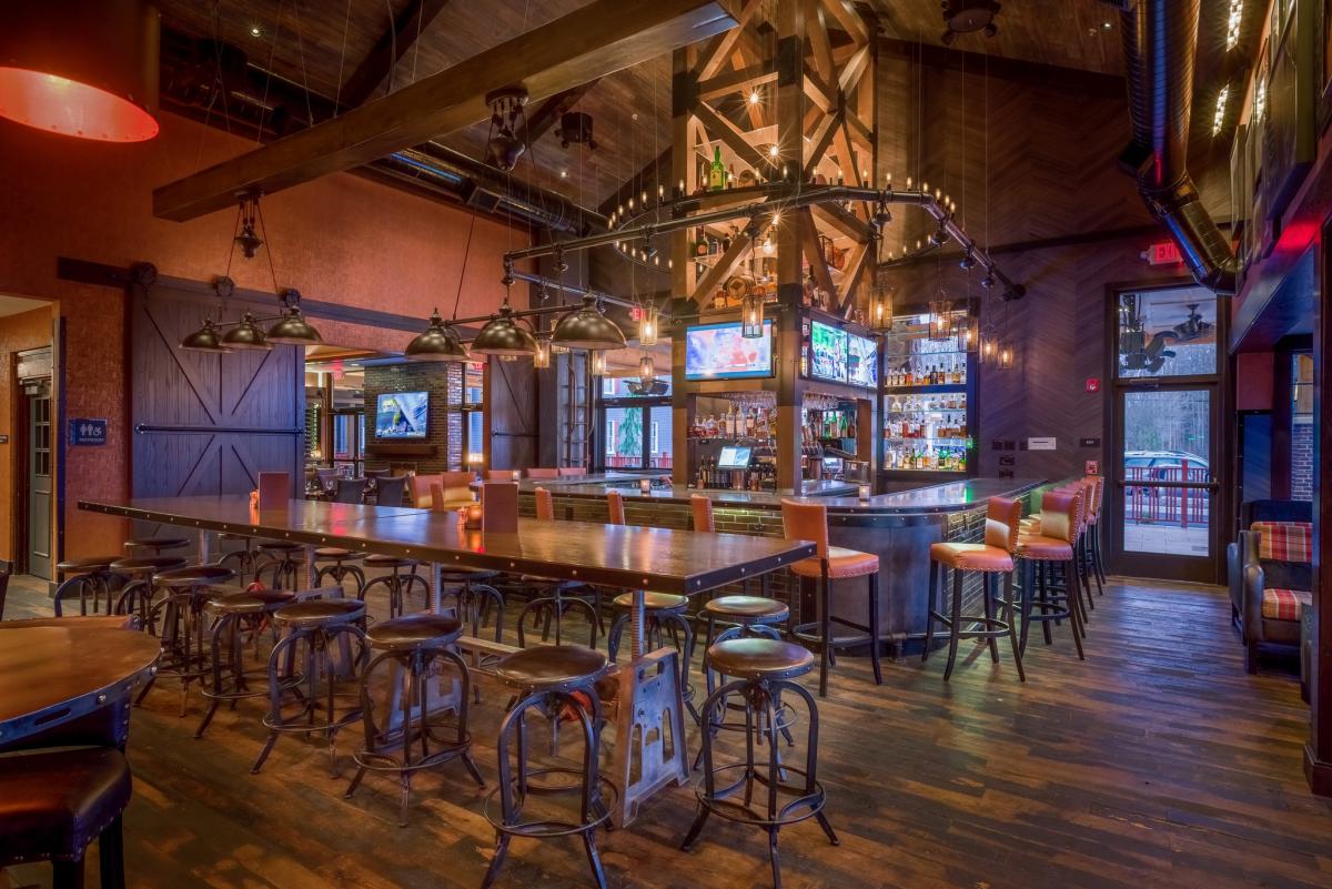 Craftsman Wood Grille & Tap House