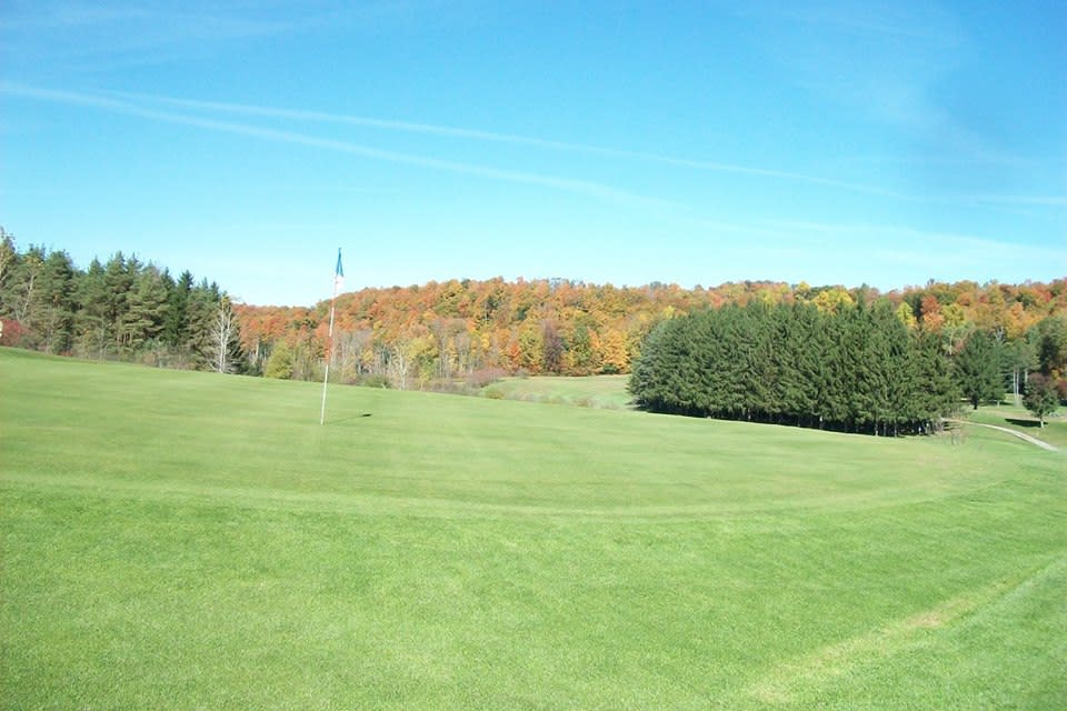 Pearl Lakes Golf Course